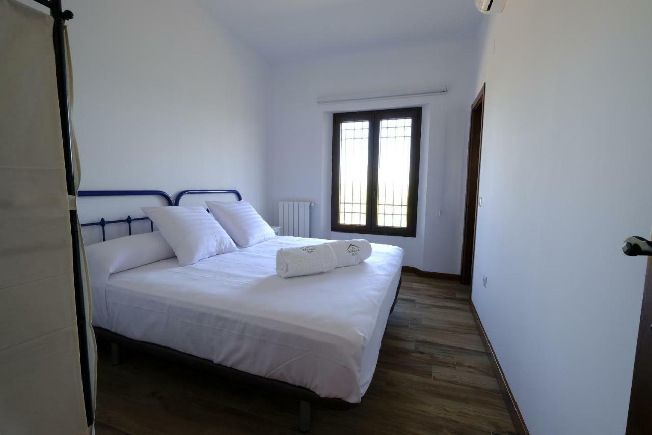 Casas De Alisne Pensionat Almodóvar del Río Exteriör bild